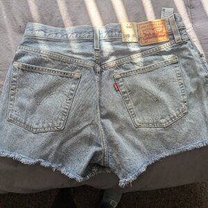 Size 31 Levi Shorts